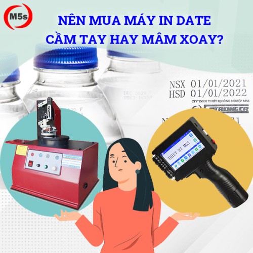 Nên mua máy in date cầm tay hay mâm xoay?
